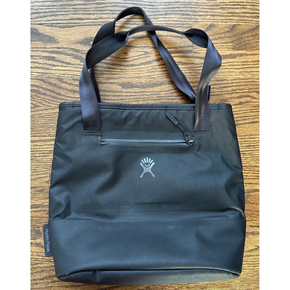 Hydro Flask Day Escape Tote 20L Black Unisex Insulated Cooler Bag Outdoor Beach